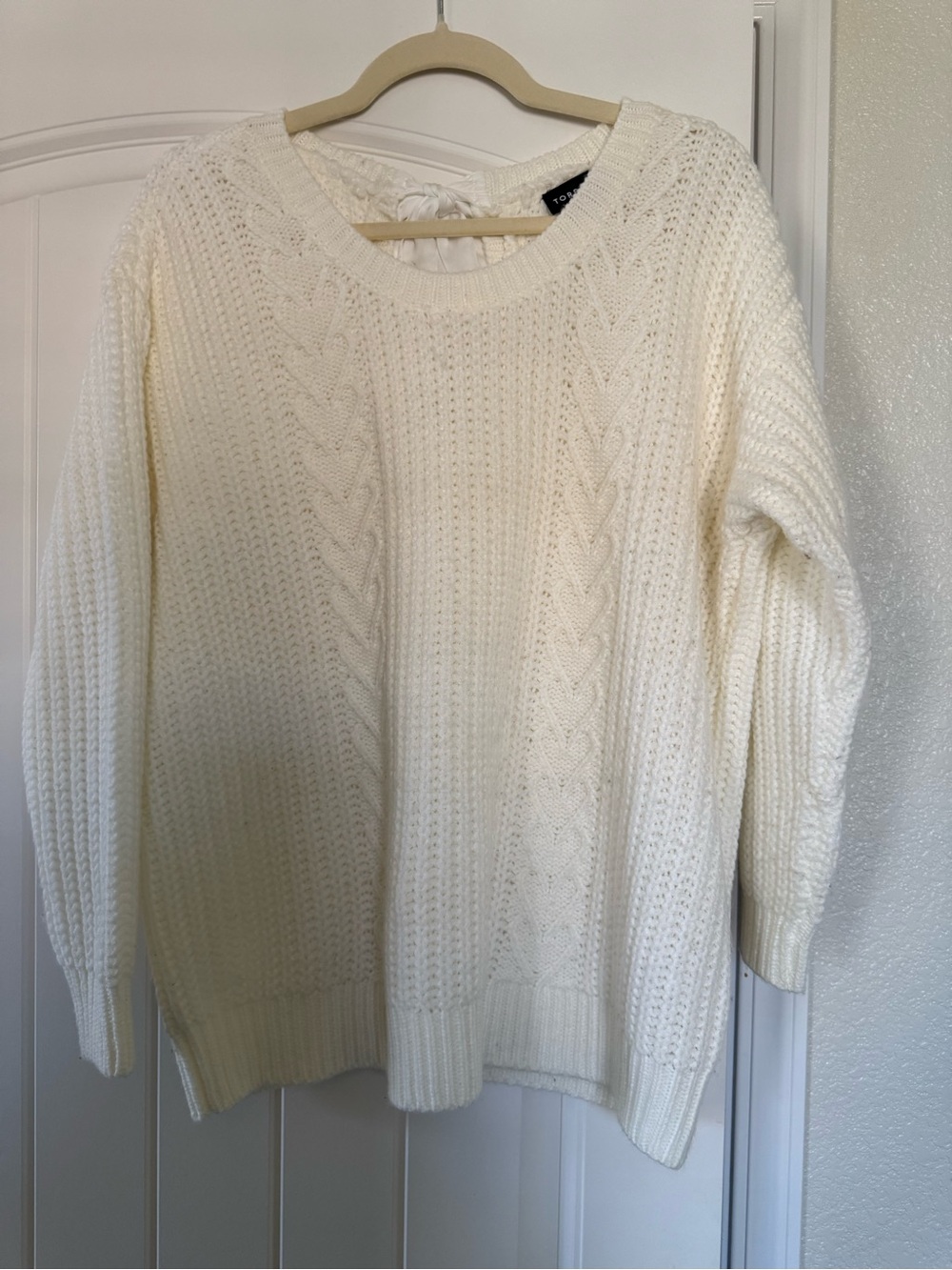 Torrid Cable Knit Heart Tie Back Sweater Winter White Bow in Back NWOT 0 L 12